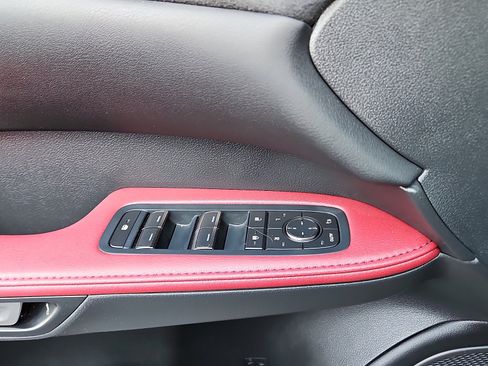 Used 2024 Lexus RX 500h F Sport AWD/4WD image 18