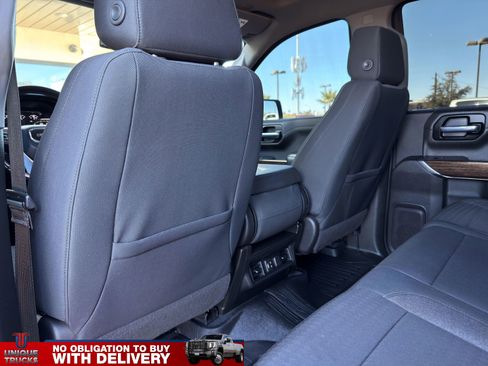 Used 2020 GMC Sierra 1500 Elevation w/ Elevation Value Package image 21