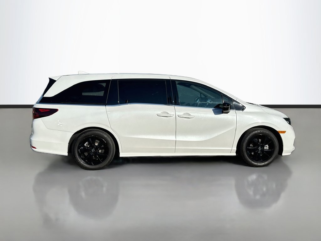 Used 2023 Honda Odyssey Sport image 9