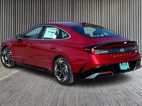 New 2026 Hyundai Sonata SEL image 3