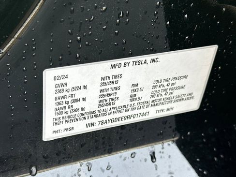 Used 2024 Tesla Model Y Long Range image 53