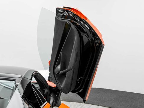 New 2025 McLaren 750S Spider image 30