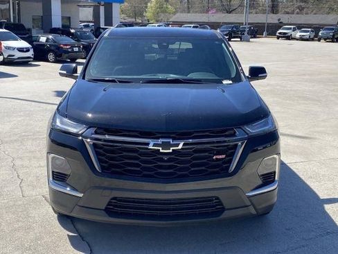 Used 2024 Chevrolet Traverse RS w/ LPO, Floor Liner Package FWD image 6