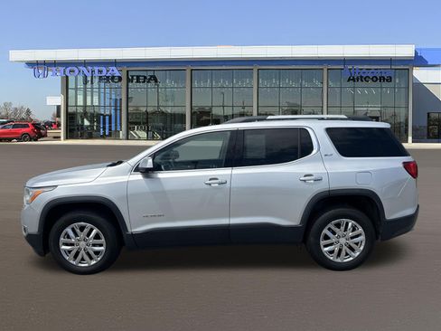 Used 2019 GMC Acadia SLT AWD/4WD image 2