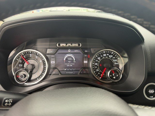 Used 2019 RAM 1500 Big Horn AWD/4WD image 16