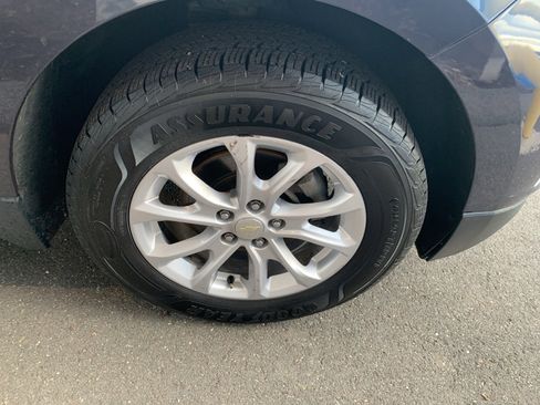 Used 2018 Chevrolet Equinox LT image 12