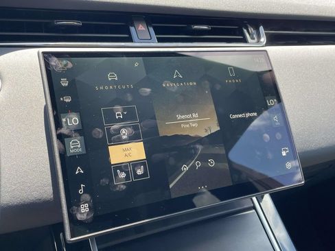 New 2026 Land Rover Range Rover Evoque Hoxton AWD/4WD image 24