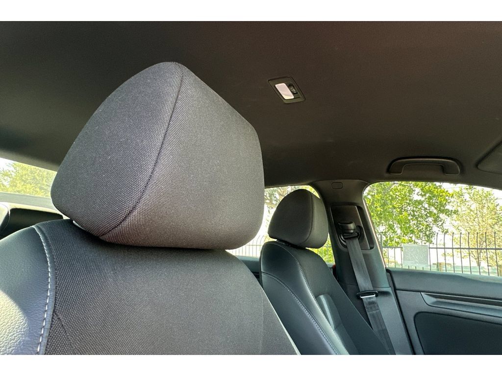 Used 2024 Honda Civic Sport image 19