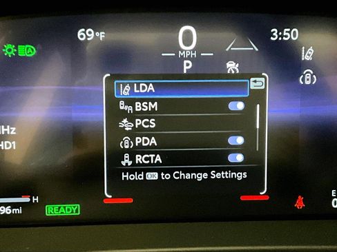 Used 2025 Toyota Crown Signia AWD/4WD image 34