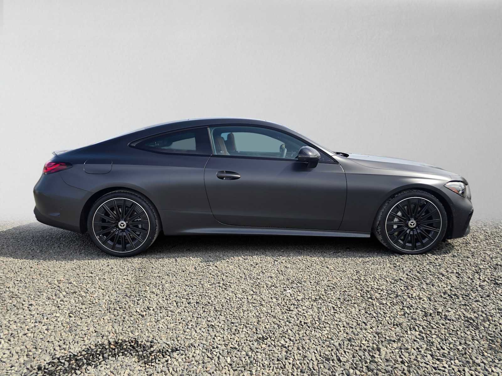 New 2027 Mercedes-Benz CLE 450 4MATIC Coupe image 2