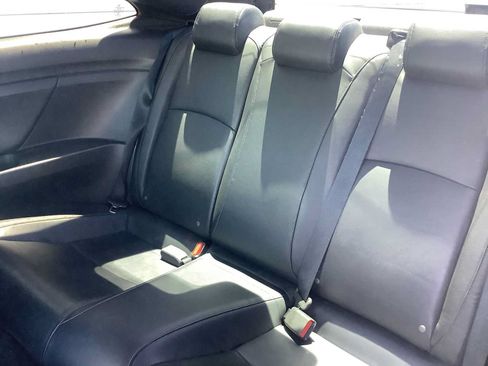 Used 2019 Honda Civic Touring image 13