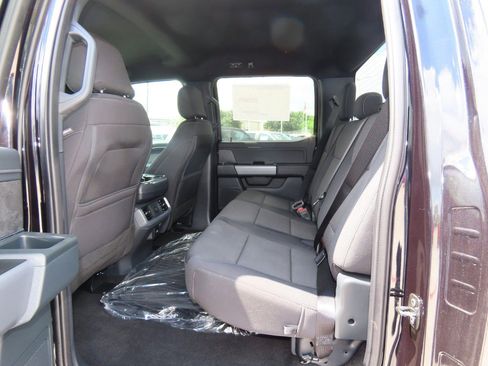 New 2025 Ford F150 XLT w/ Equipment Group 301A Standard image 17