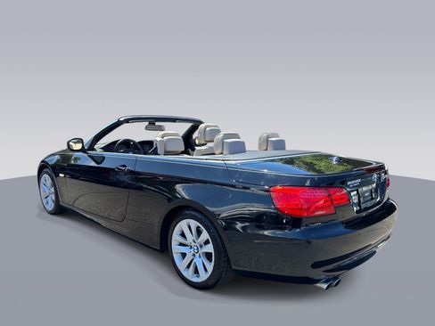 Used 2011 BMW 328i Convertible RWD image 5