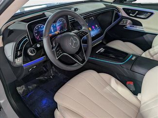 New 2026 Mercedes-Benz E 350 Sedan video 3