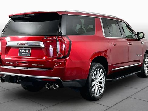 Used 2023 GMC Yukon XL Denali AWD/4WD image 13