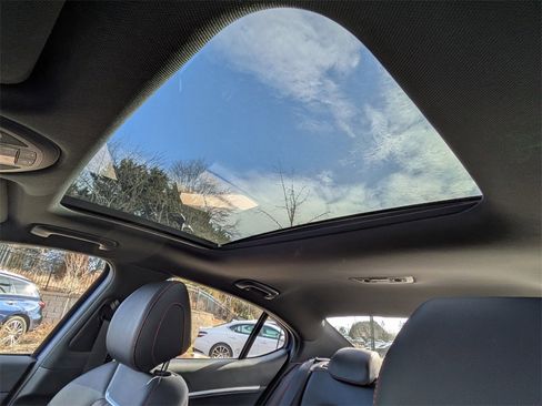 Used 2025 Genesis G70 3.3T Advanced image 18