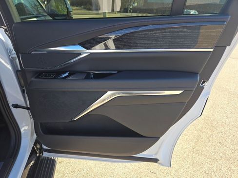 New 2026 Cadillac Escalade IQ Luxury 1 image 10