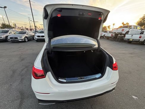 Used 2023 Mercedes-Benz S 580 4MATIC Sedan image 22