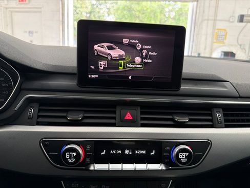 Used 2017 Audi A4 2.0T Premium FWD image 32