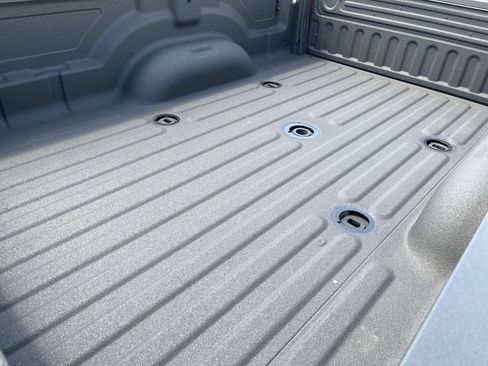 New 2026 RAM 3500 Big Horn AWD/4WD image 22