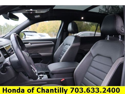 Used 2021 Volkswagen Atlas Cross Sport SEL Premium R-Line image 23