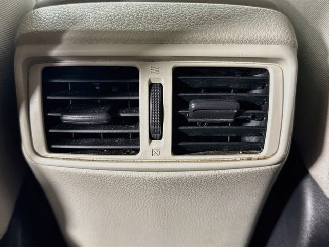 Used 2022 Nissan Rogue Sport SV FWD image 23