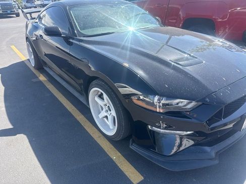 Used 2020 Ford Mustang GT w/ Equipment Group 301A RWD image 2
