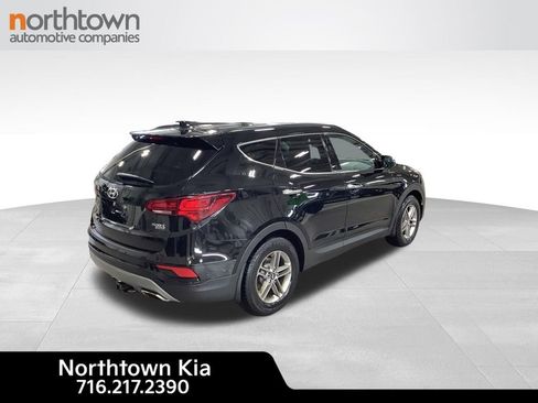 Used 2018 Hyundai Santa Fe Sport image 25