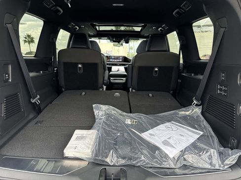 New 2026 INFINITI QX80 4WD w/ Sport Exterior Package image 7