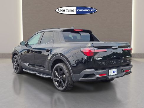 Used 2023 Hyundai Santa Cruz Night AWD/4WD image 9