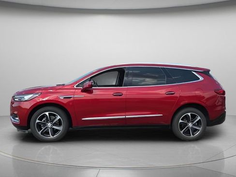 Used 2021 Buick Enclave Essence w/ Sport Touring Edition FWD image 3