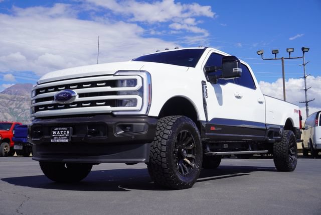 Used 2025 Ford F350 King Ranch AWD/4WD image 7