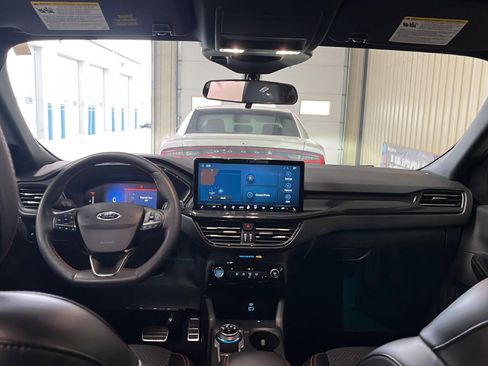 Used 2023 Ford Escape ST-Line w/ Tech Pack #1 image 23