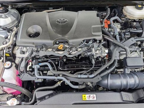 Used 2025 Toyota Camry LE w/ Convenience Package FWD image 21