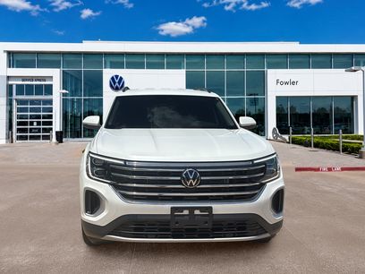 New 2026 Volkswagen Atlas SE