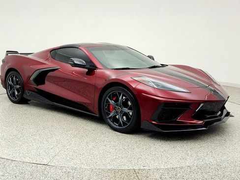 Used 2020 Chevrolet Corvette Stingray Preferred Cpe w/ 2LT Preferred Equipment Group RWD image 3