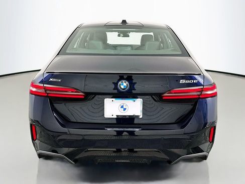 New 2026 BMW 550e xDrive image 6