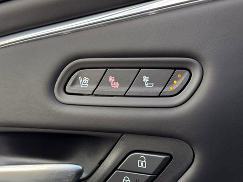 Used 2023 Cadillac Escalade Sport Platinum w/ LPO, ONYX Package image 16