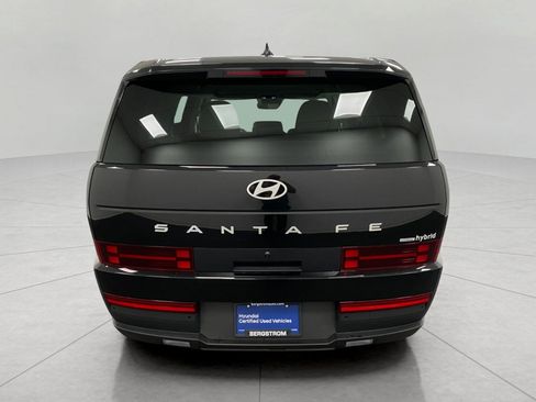 Certified 2026 Hyundai Santa Fe SE AWD/4WD image 4