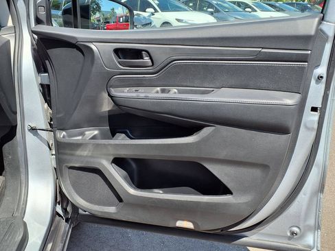 Used 2025 Honda Odyssey EX-L image 11