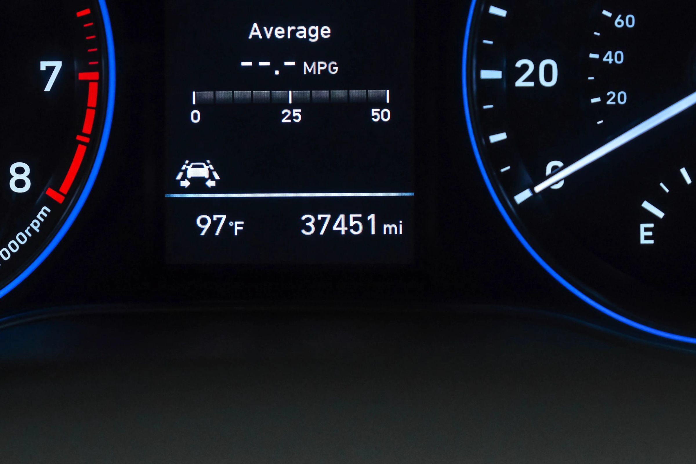 Used 2021 Hyundai Kona Night FWD image 17