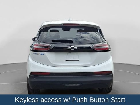 Used 2023 Chevrolet Bolt LT w/ Driver Confidence Package FWD image 6