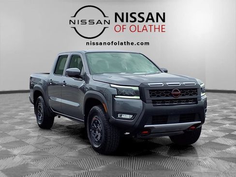 Used 2026 Nissan Frontier PRO-4X AWD/4WD image 30