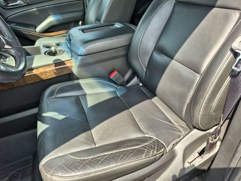Used 2019 Chevrolet Tahoe LT w/ Max Trailering Package AWD/4WD image 11