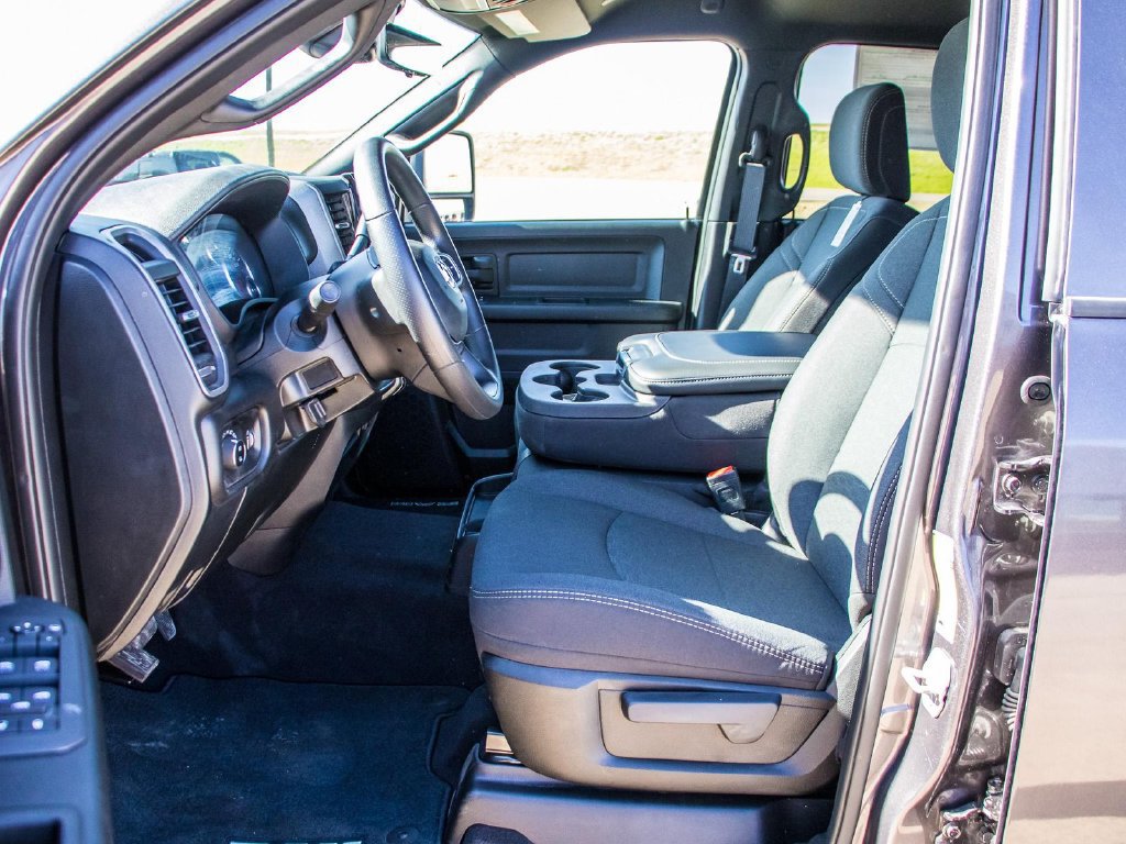 Used 2025 RAM 2500 Tradesman AWD/4WD image 22