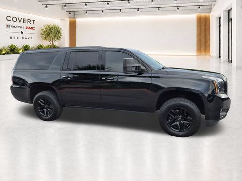 Used 2019 GMC Yukon XL SLT AWD/4WD image 16
