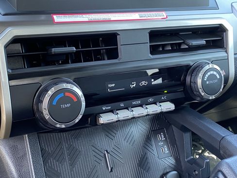 Used 2024 Toyota Tacoma SR5 image 22