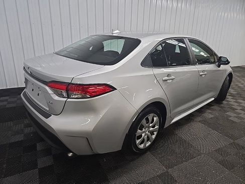 Used 2023 Toyota Corolla LE FWD image 10