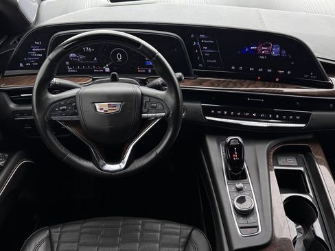 Used 2024 Cadillac Escalade Sport Platinum AWD/4WD image 12
