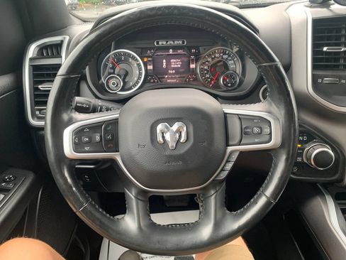 Used 2020 RAM 1500 Big Horn AWD/4WD image 8